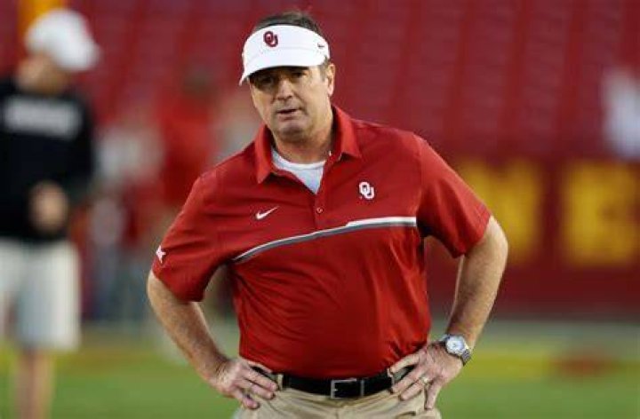 Bob Stoops: The Legacy of a College Football Coaching Icon